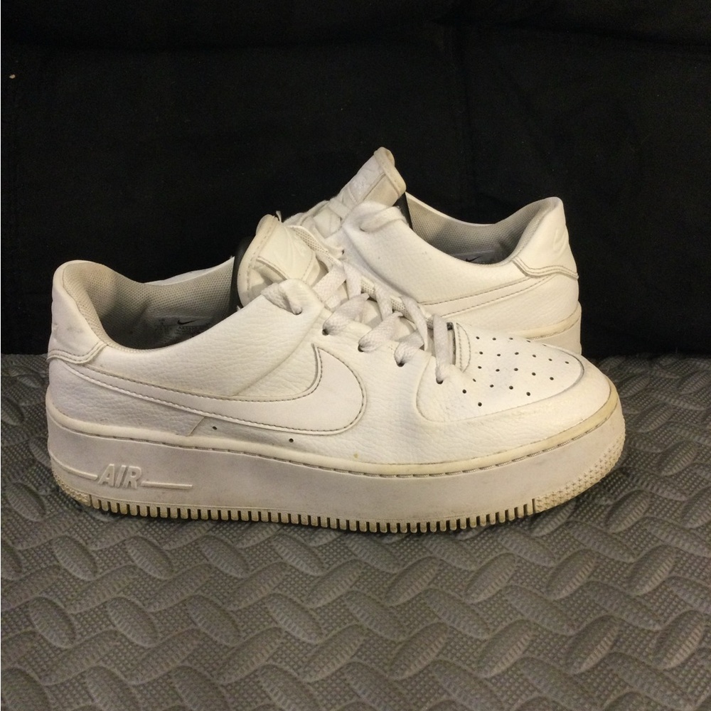 Nike Air Force 1 Sage Low All White Sneakers Women’s size 9